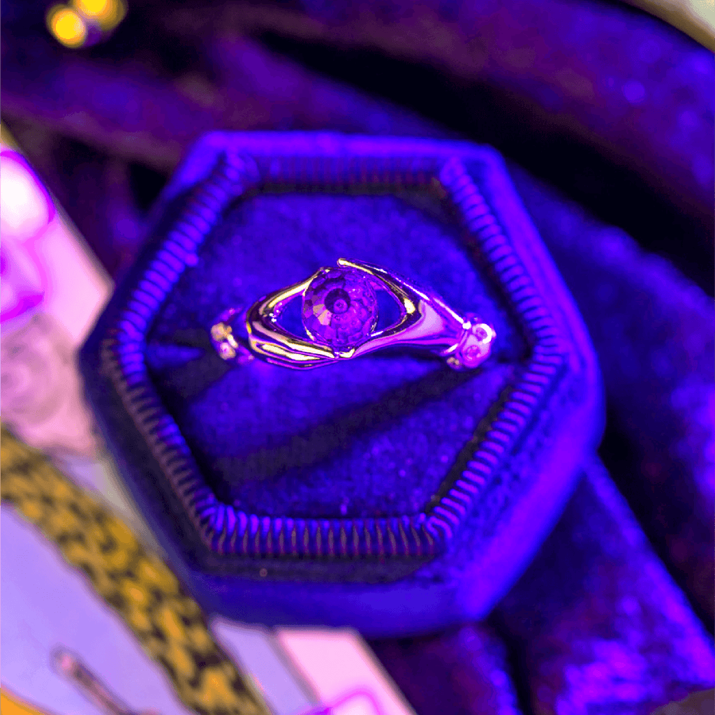 Madame Zola Fortune Teller - Bath Bomb